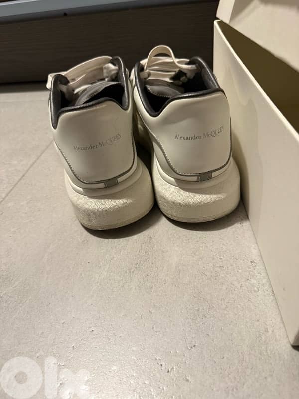 Alexander McQueen shoes size 42 1