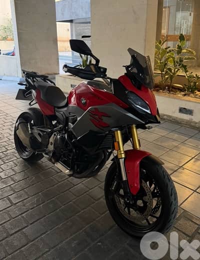BMW F900XR