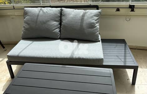 outdoor 3 + 2 + table
