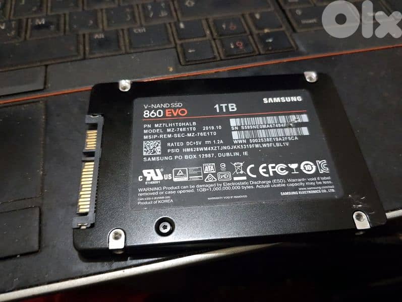 samsong ssd 1tb + 4+4 ddr4 ram 1