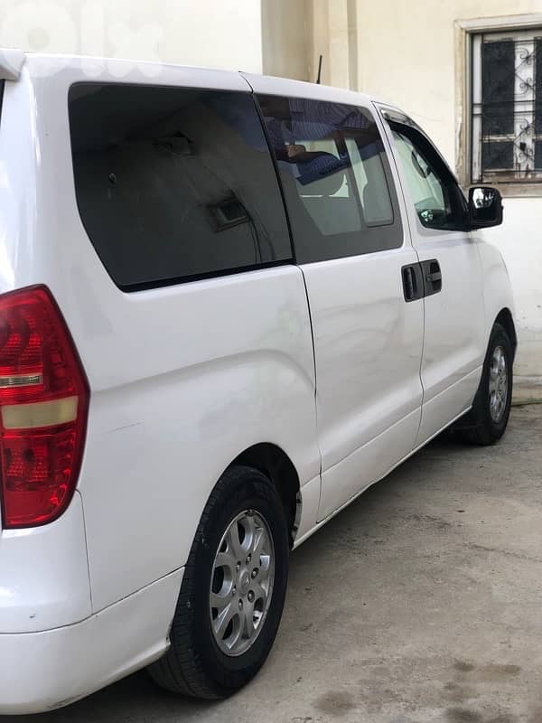 Hyundai h1 2012 2
