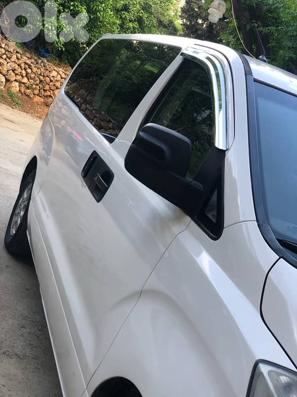 Hyundai h1 2012 4