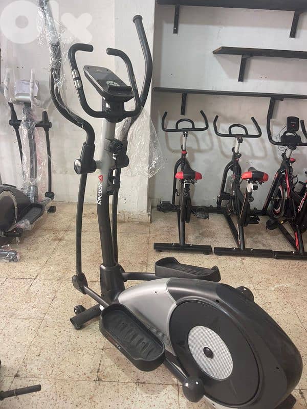 Elliptical reebok original price 700$ now for 500$ special price 500$ 1