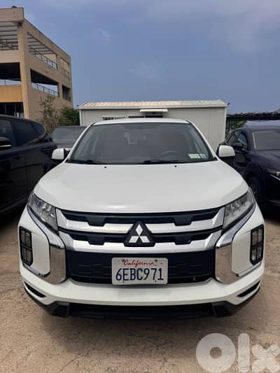 Mitsubishi Outlander Sport 2020