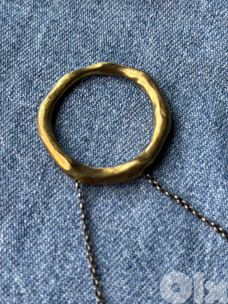 Circle pendant necklace 5