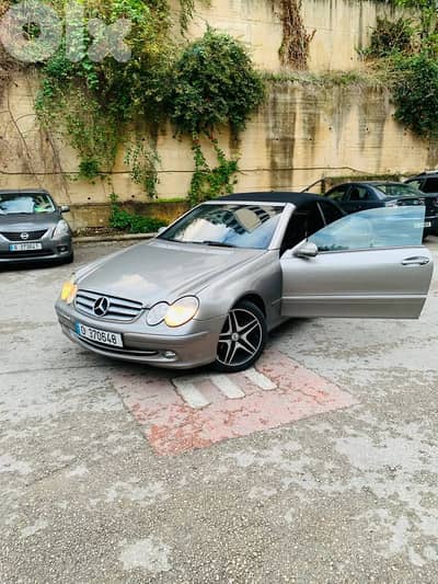 Mercedes-Benz CLK-Class 2005