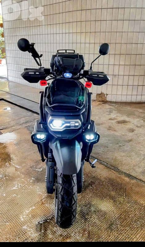 Moto Tank Jonway 160cc 1
