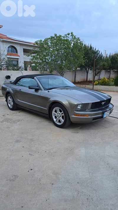 Ford Mustang 2005