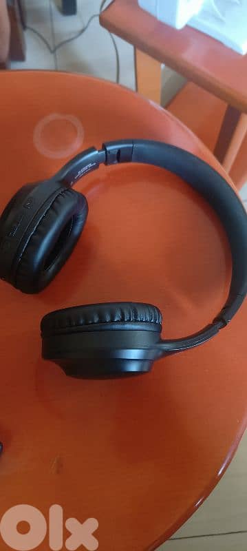 Headphone نظيفة بضاين 50 ساعة للألعاب كمان