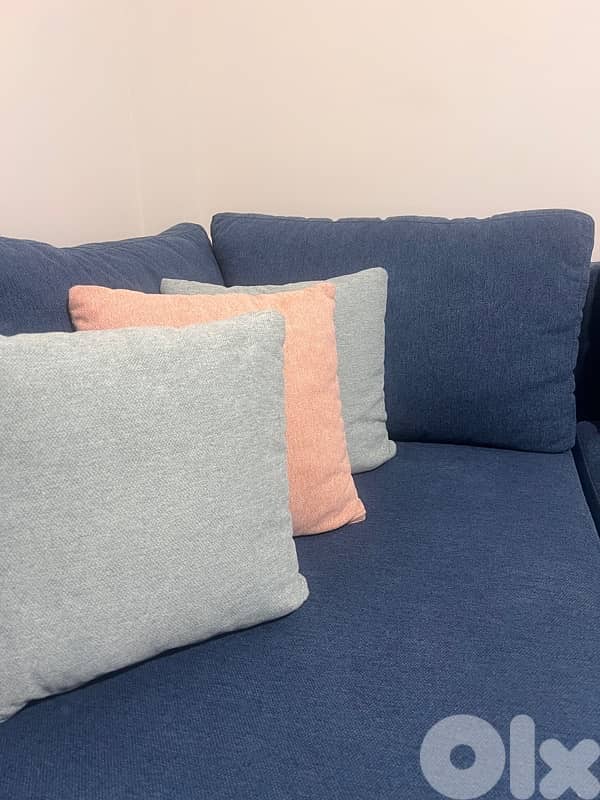 Modern Blue L-Shaped Sofa / Corner Couch – Spacious & Comfortable 1