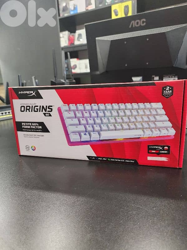 hyperX Alloy Origins 60% Keyboard - White 2