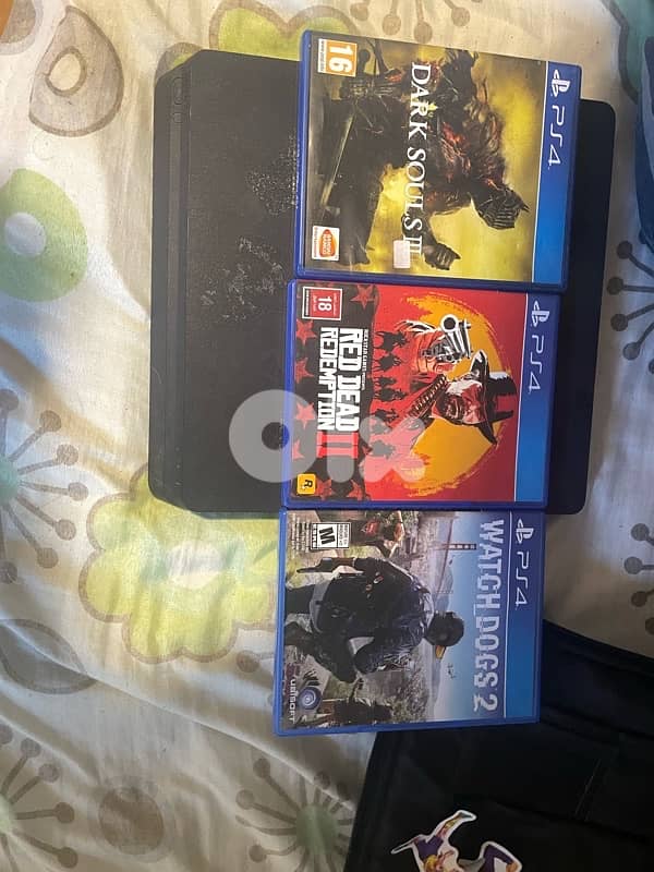 Ps4 slim 4