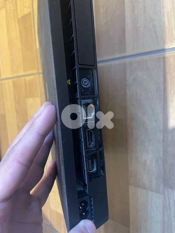 Ps4 slim 6