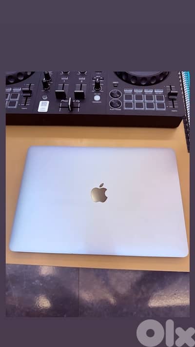 Apple Pro Laptop .
