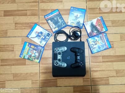 PS4 Slim - used