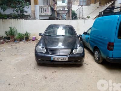 مرسيدس بنز 240/260/280 2001