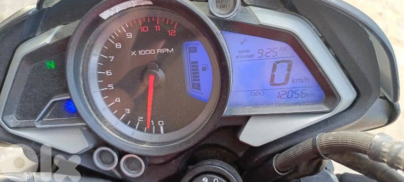 bajaj pulsar NS 200 4