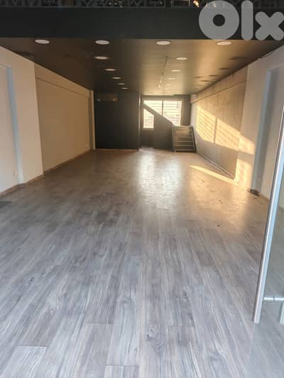 GMB290SZ - Duplex Shop For Rent in Jbeil  - محل تجاري دوبلكس للإيجار