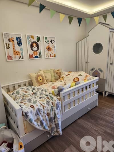 Fenced Bed