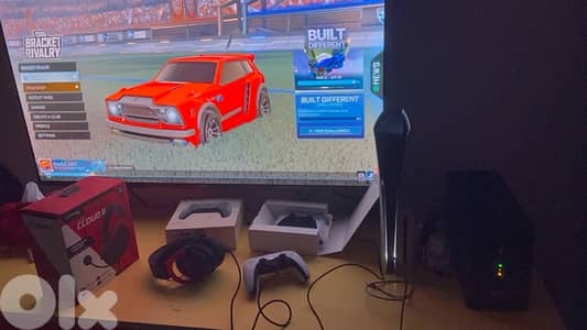 playstation 5 used for 3 months only good as new.