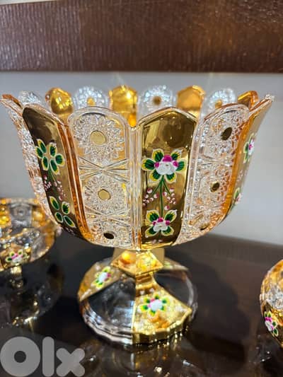 like new crystal three pieces