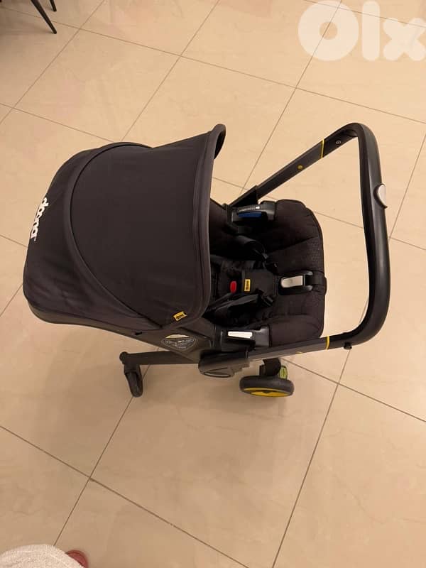 Doona car seat and stroller 2