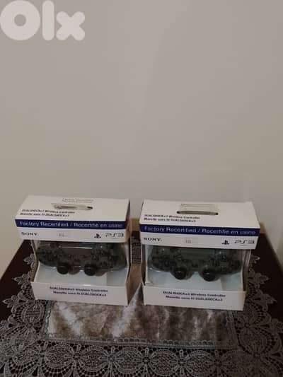 مسكة للبيع PS3 عدد 2 بعدون جديد بس بدون بطارية سعر واحدي 10$