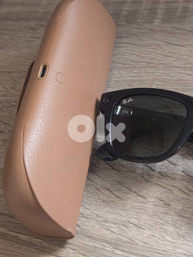 Ray-Ban Meta Sunglasses - Smart glasses - including case charger 6