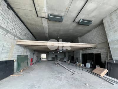 Spacious Commercial Store For Rent In Achrafieh