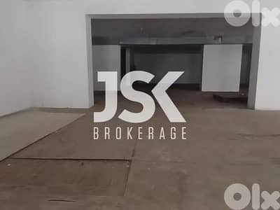 L19676 Shop & Warehouse For Sale in Dekweneh