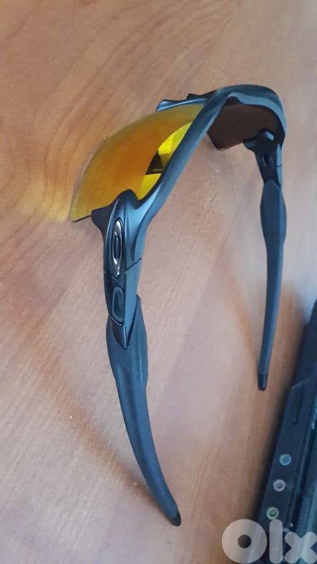 Oakley 3