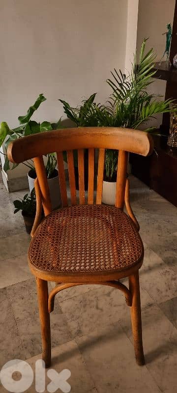 10 vintage chairs