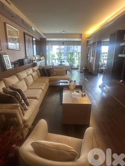 Loft for sale in Badaro - شقة للبيع في بدارو موقع هادئ للسكن