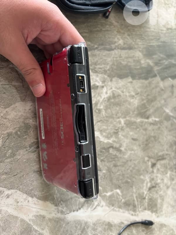 nintendo 3ds xl modded reshelled looks new with some extra stuff 2