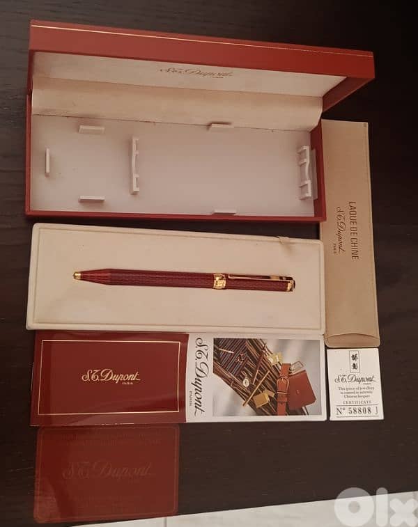 S. T. Dupont Atelier  Red Chinese Lacquer Rollerball Pen 1
