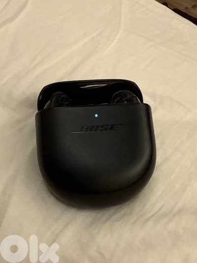 BOSE earbuds