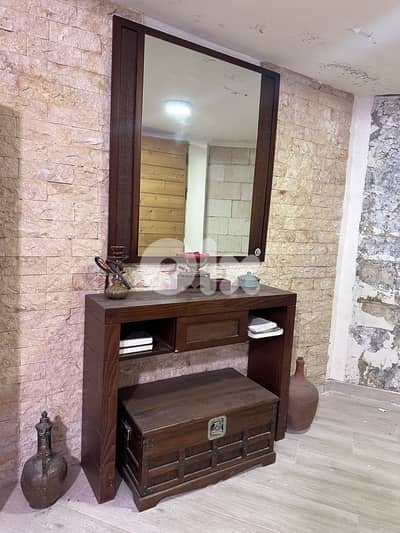 console wood