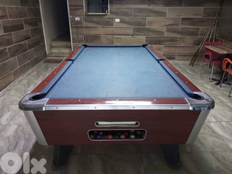 9-foot Valley Billiard Table 2