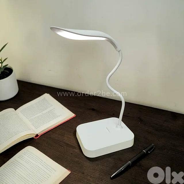 Flexible LED Desk Lamp — USB Powered 1