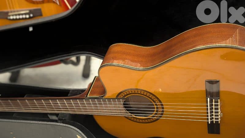 electro classical guitar 3