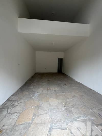 Shop for rent in Bikfaya - MQBS020