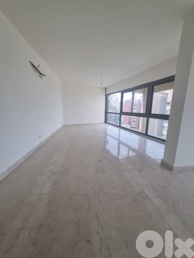 Apartment for sale in Achrafieh 975,000$ شقة للبيع في قلب الأشرفية