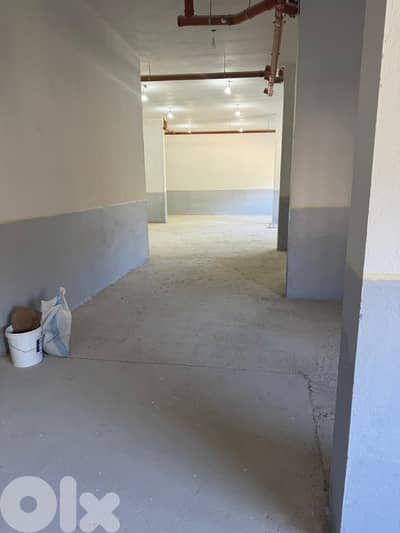 Prime Location Showroom For Rent In Mansouriehصالة للاجار في المنصورية