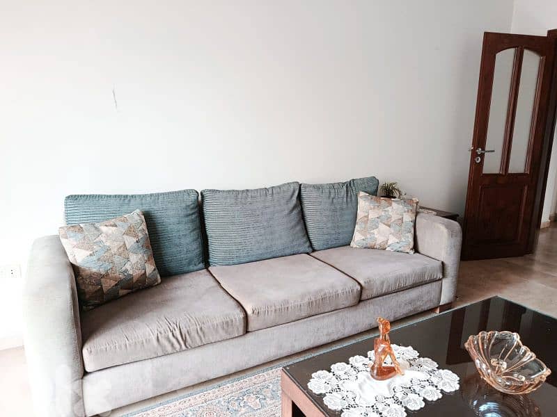 Living room 6