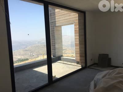 Chalet + terrace in Faqra for sale / شاليه مع تراس في فقرا للبيع