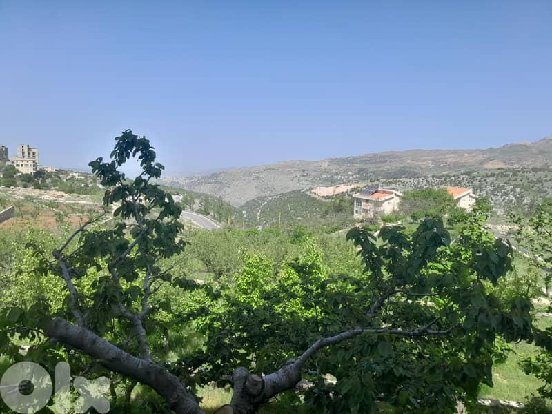 Land for Sale in Tarchich – Unblockable Panoramic Mountain View 1