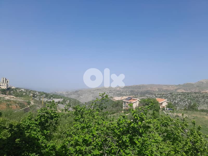 Land for Sale in Tarchich – Unblockable Panoramic Mountain View 2