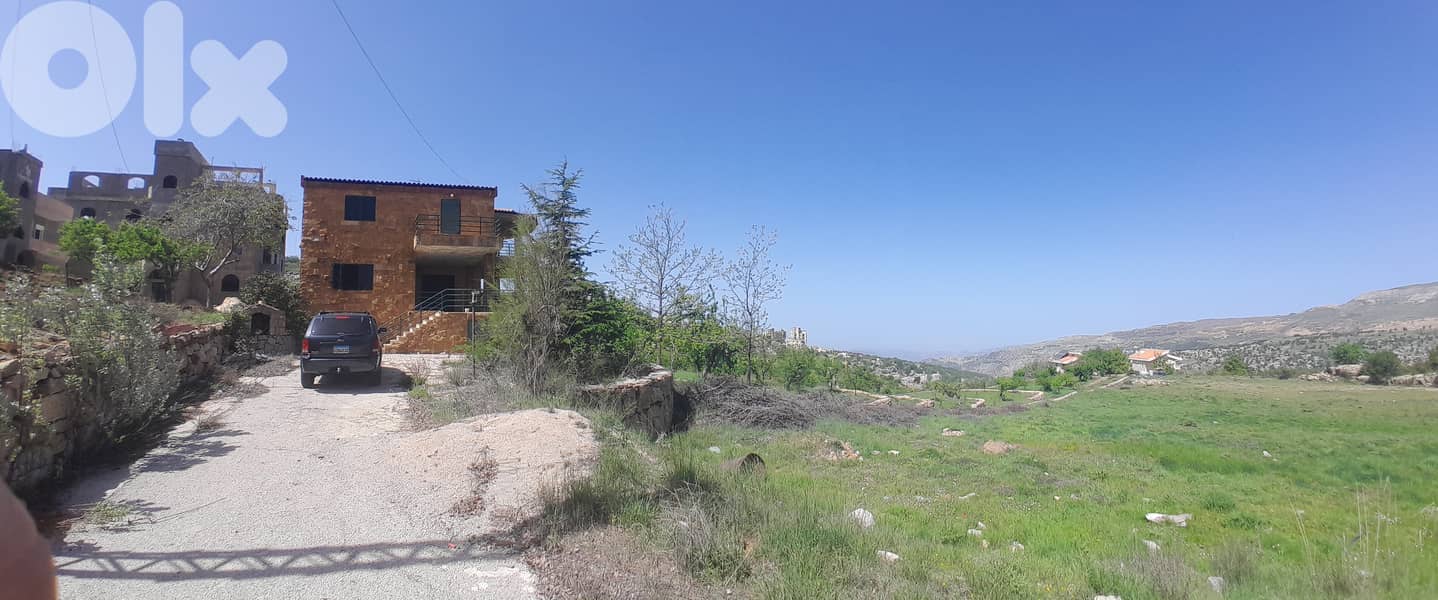 Land for Sale in Tarchich – Unblockable Panoramic Mountain View 4