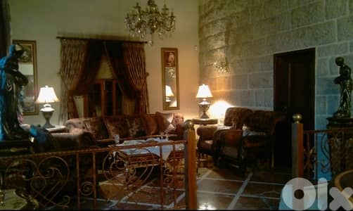 Villa for rent in Kfardebian فيلا للايجار في كفردبيان