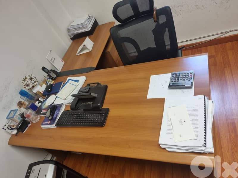 Office furniture 5